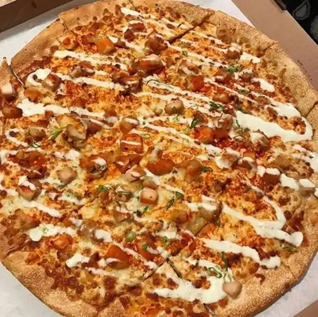 Buffalo Chicken Pizza - Pizza de Pollo Buffalo.