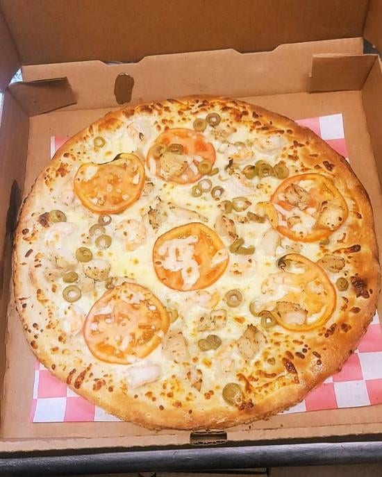 Del Baggio Royal Pizza - Pizza Del Baggio Real.